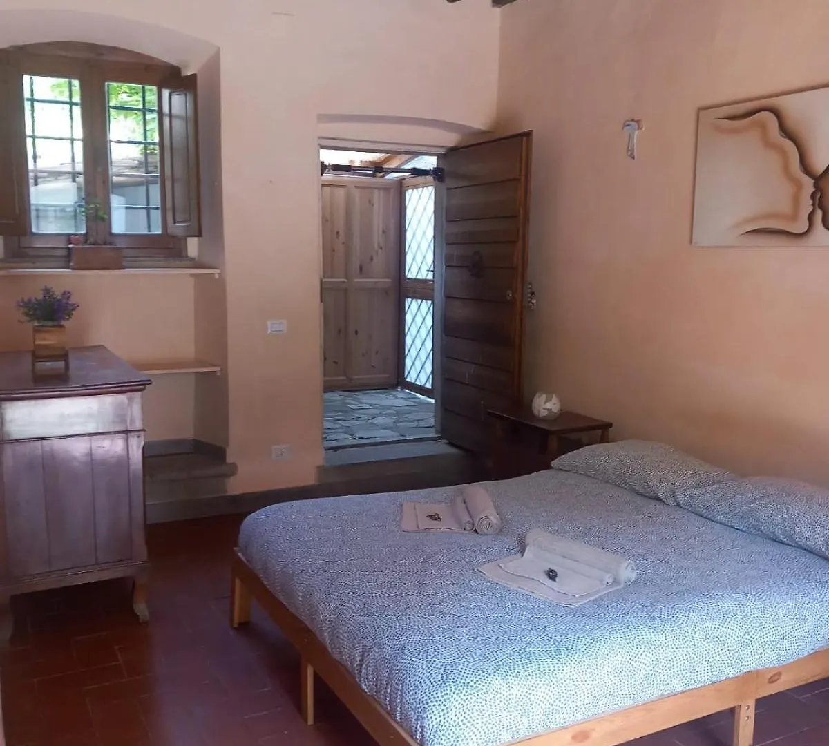 Sunshine Suites Florence 0*,